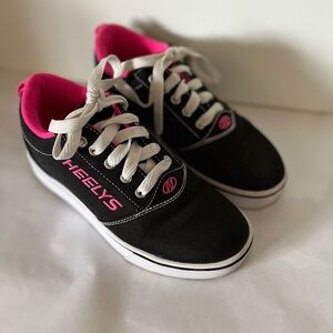 Heelys Black and Pink Kids Sneakers